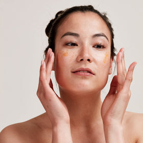 PAI SKINCARE rosehip seeds and fruit highlighting natural ingredient benefit