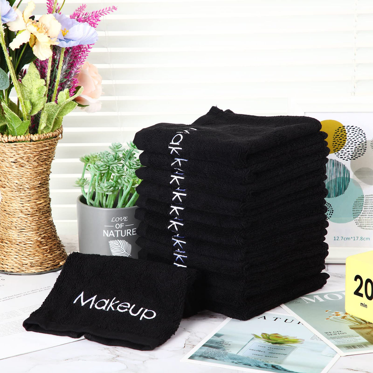 Panelee labeled edge detail with 'Makeup' tag for quick identification and hygiene benefit