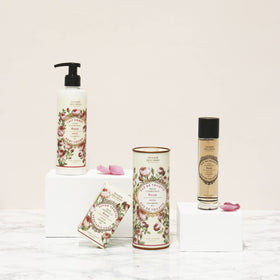 Panier des Sens applying lotion to hands illustrating quick absorption and hydrated skin