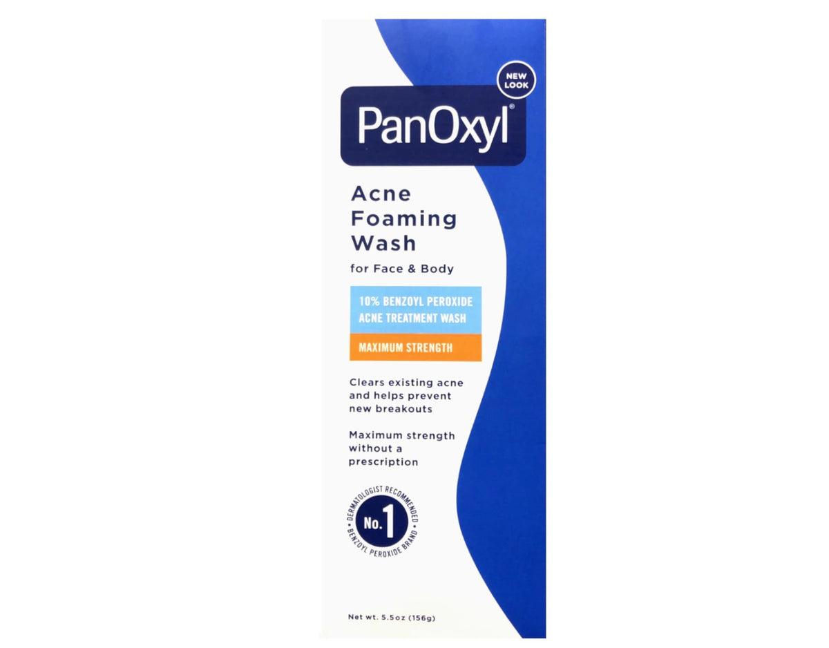 PanOxyl pump close-up dispensing foam that helps remove excess oil
