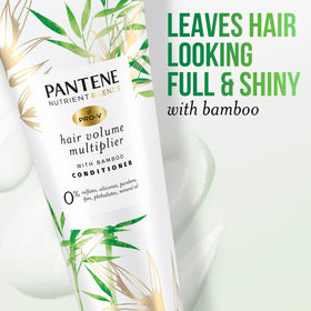 Pantene conditioner texture close-up showing smooth, lightweight cream