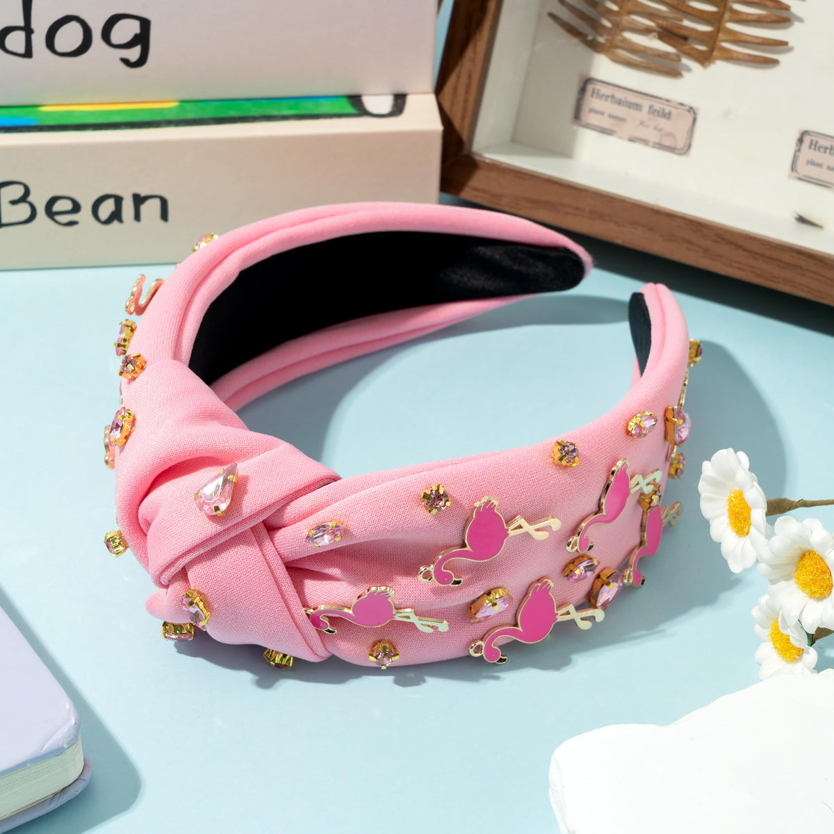 PANTIDE flamingo headband side view showing non-slip interior for secure comfortable wear
