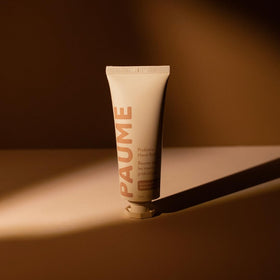 PAUME packaging with sustainability tag indicating plastic-neutral impact benefit