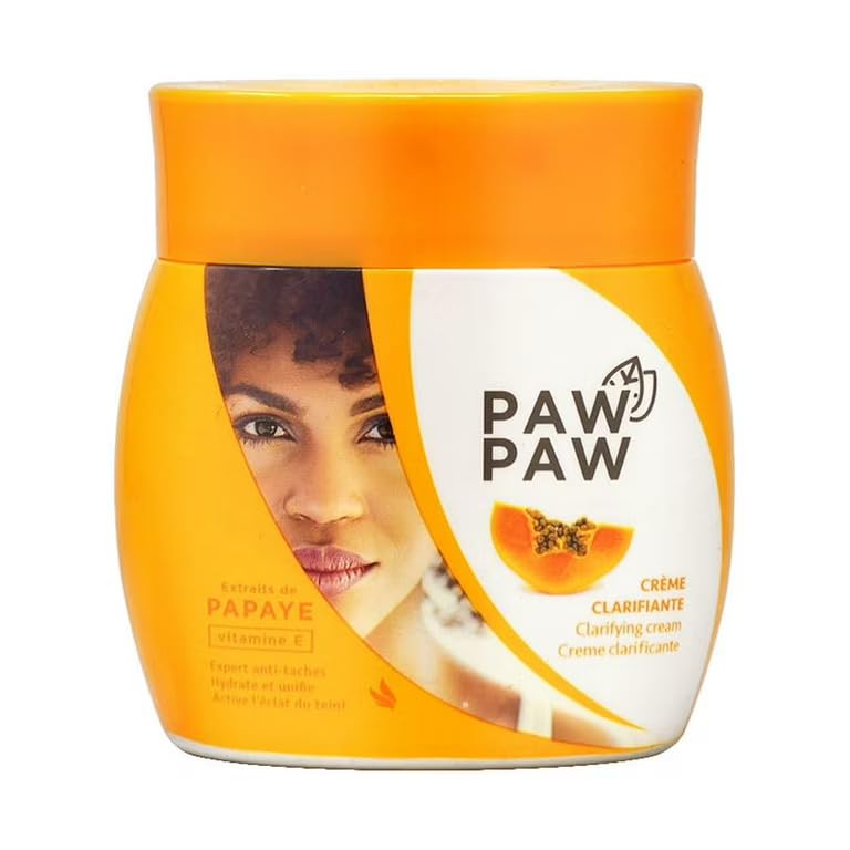 PAW PAW front jar packaging showing label and moisturizing benefit