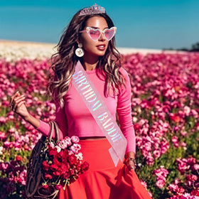 PcwBcn sunglasses worn by model showing flattering fit and photo-ready look