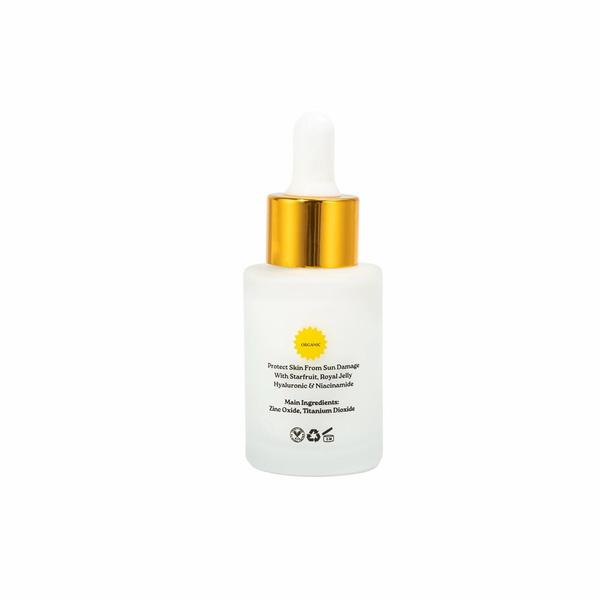 PELO Naturals outdoor scene with person applying sunscreen showing sun protection use