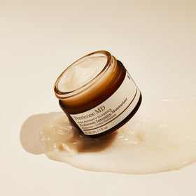 Perricone MD dispensing pump releasing product to show precise application benefit