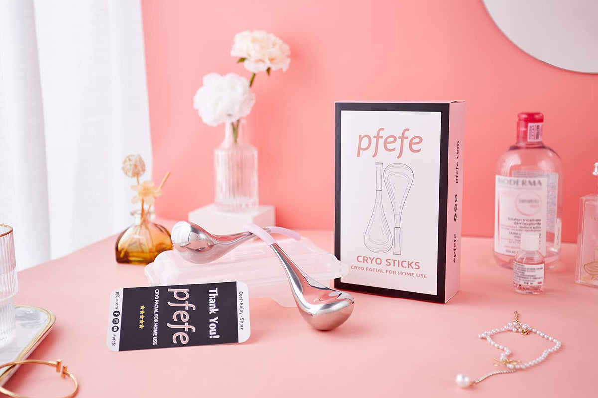 pfefe in hand usage on eye area reducing morning puffiness