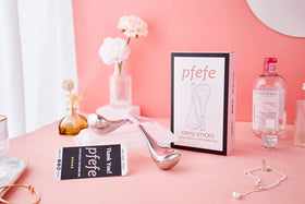 pfefe in hand usage on eye area reducing morning puffiness