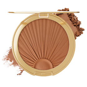 Physicians Formula compact front view showcasing bronzer and portability
