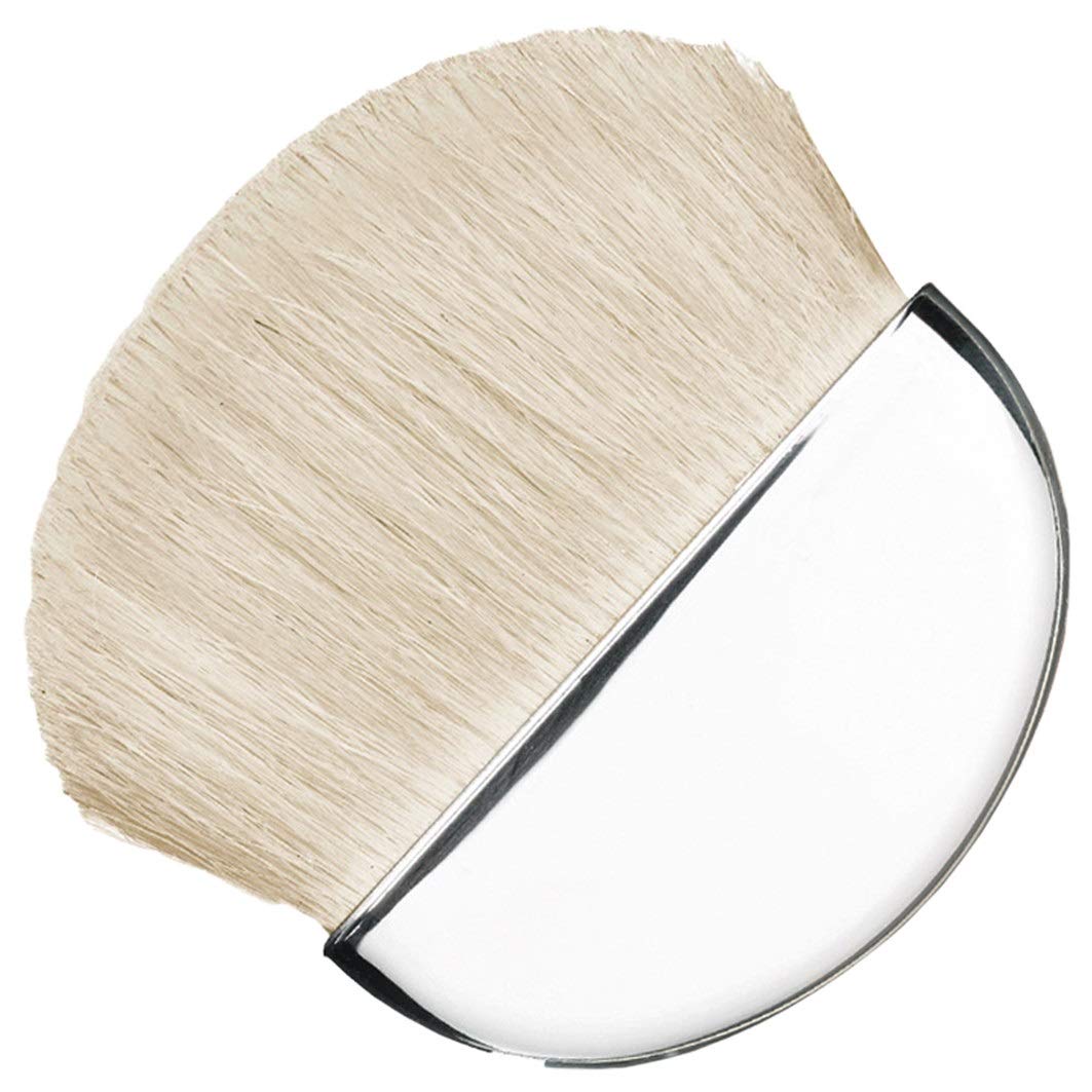 Physicians Formula close-up of mineral pearl texture illustrating soft luminous finish