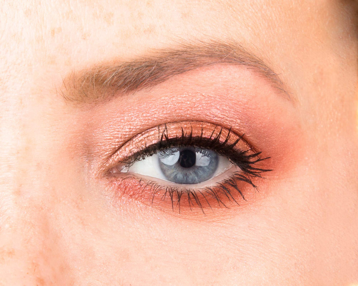 Physicians Formula label close-up listing rose extract and antioxidants as benefits