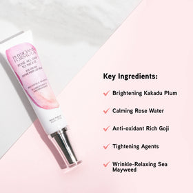 Physicians Formula close-up texture highlighting creamy finish and hydration benefit