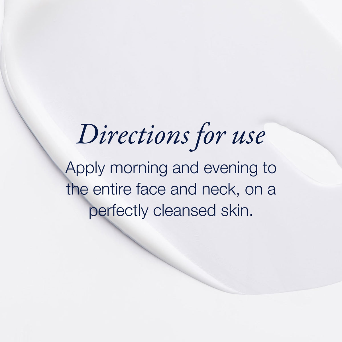 Phytomer 50 ml jar beside common items showing size and travel-friendly benefit
