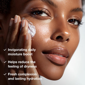 Phytomer sea buckthorn ingredient photo, highlights omega-7 nourishment benefit