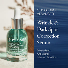 Phytomer serum droplet texture close-up showing fast-absorbing feel