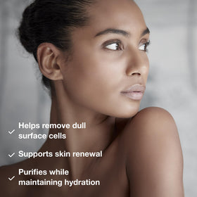 phytomer soap lather in hand producing creamy foam, demonstrates easy cleansing benefit