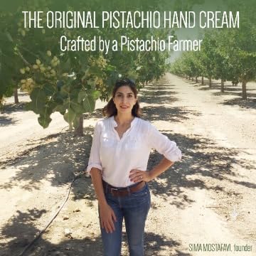 Pistaché Skincare pistachios and seaweed ingredients illustrating natural origin benefit
