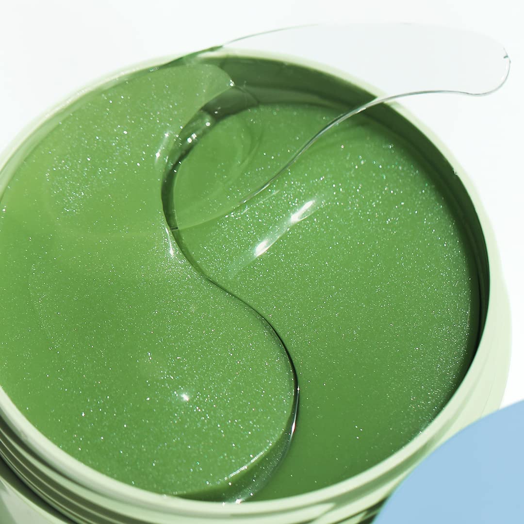 Pixi close-up of an open hydrogel patch demonstrating smooth application