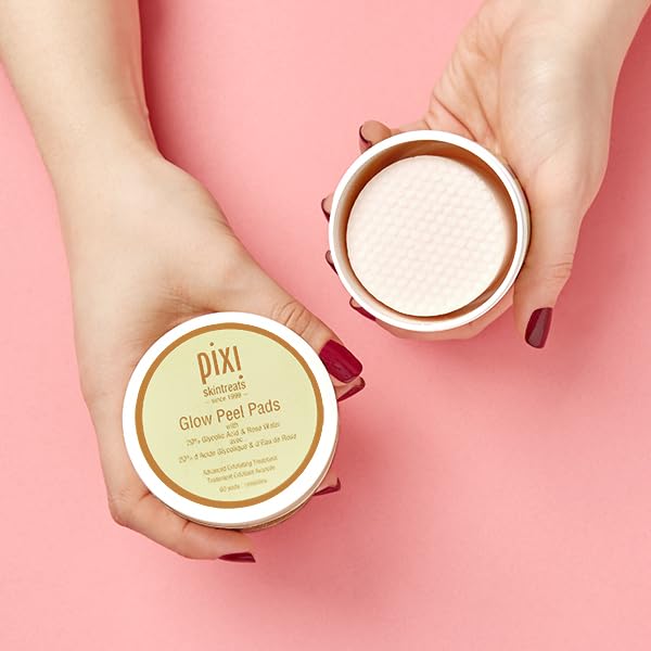 Pixi pad texture close-up highlighting exfoliant saturation for effective peel