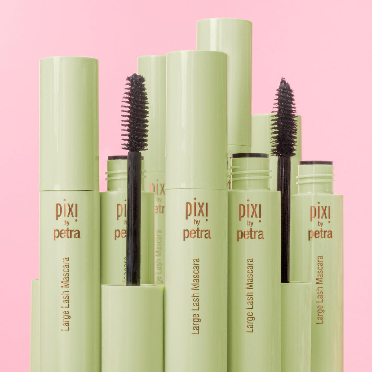 Pixi packaging and ingredients list highlighting clean beauty benefit