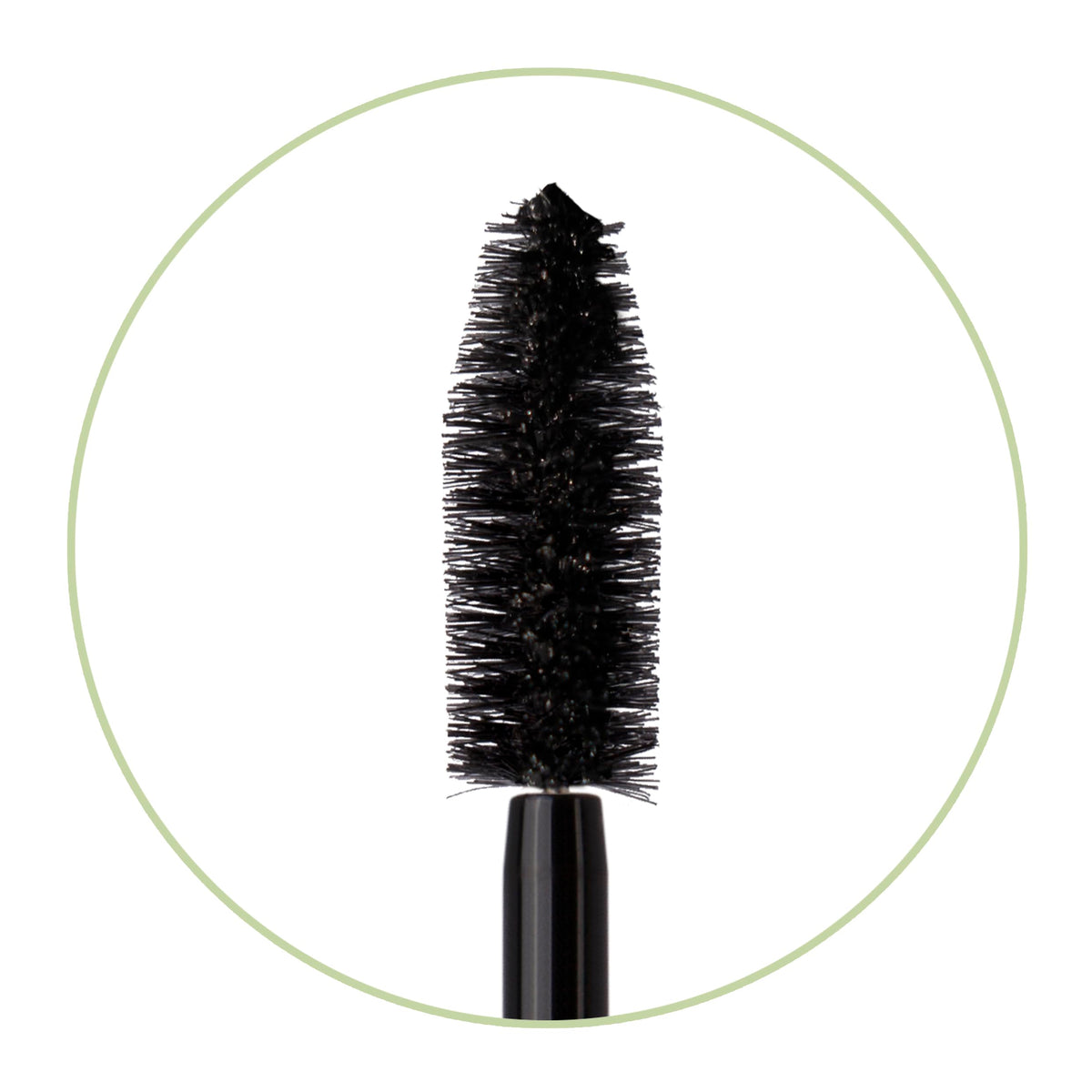 pixi wand detail showing brush shape for separation and even pigment distribution benefit precise application