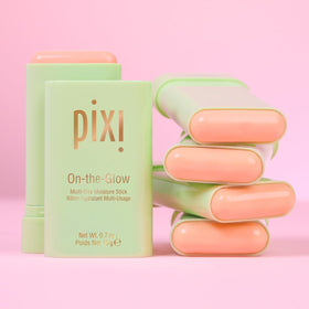 Pixi On-the-Glow applied to cheek highlighting quick facial moisture boost