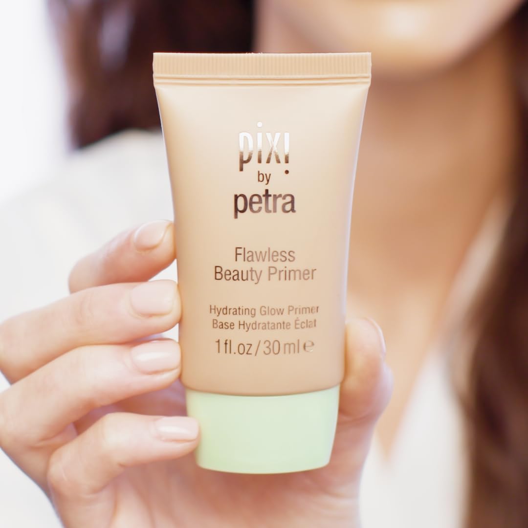 Pixi ingredients label detail highlighting vitamins A C E for nourishing benefits