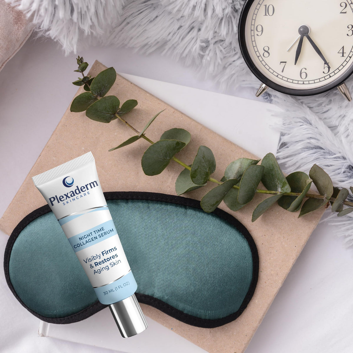 Plexaderm label close-up displaying key ingredients for informed purchasing decisions