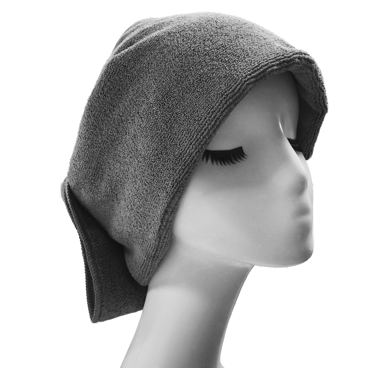 POLYTE close-up of dual-pile microfiber texture highlighting fast absorption benefit