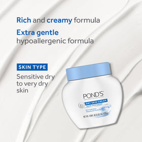 POND’S open jar top view displaying smooth cream for easy use