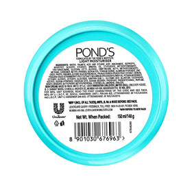 POND'S cream texture close-up showing lightweight finish and quick absorption benefit