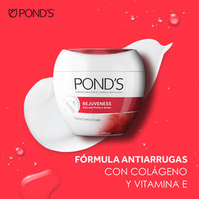 POND'S application on cheek demonstrating easy absorption and a non-greasy finish