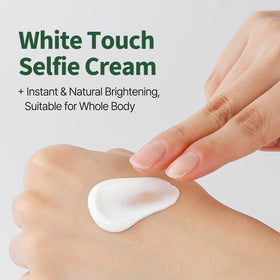 PONGDANG cream texture close-up highlighting hydration and smooth finish