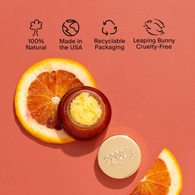Poppy & Pout applying scrub to lips demonstrating easy warming and massage