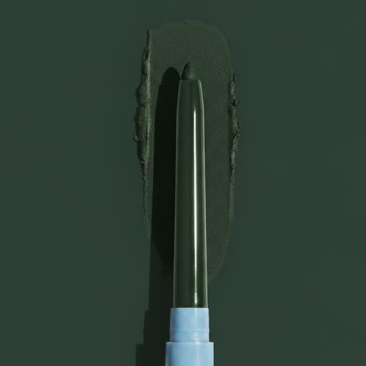 PRIME PROMETICS PrimeEyes Emerald inside a makeup bag showing everyday wearable style