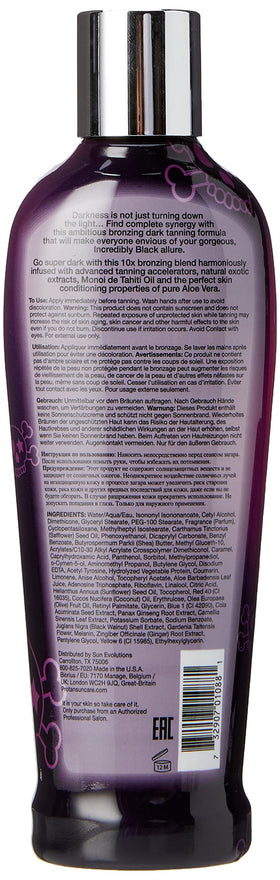 Pro Tan lotion texture close-up highlighting creamy spreadability and hydration benefit