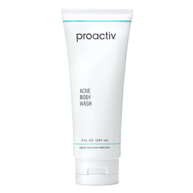 Proactiv front packaging shows bottle and label, clear acne-targeting benefits