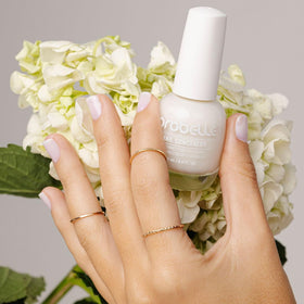Probelle nail swatch stroke showing sheer brightening effect benefit