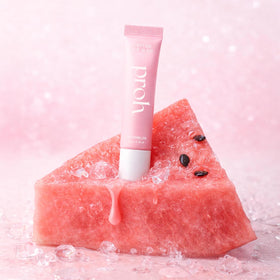 PROH SKIN dual-lock cap detail emphasizing leak-resistant, fresh packaging