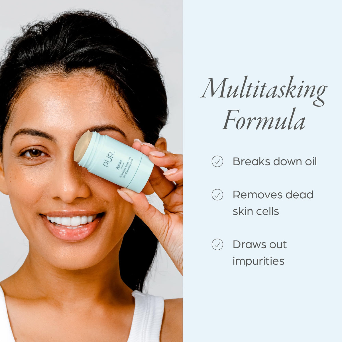 PÜR MINERALS foam lather in palm demonstrating deep pore cleansing