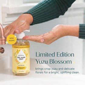 Puracy pump producing rich lather on hands, demonstrates moisturizing performance
