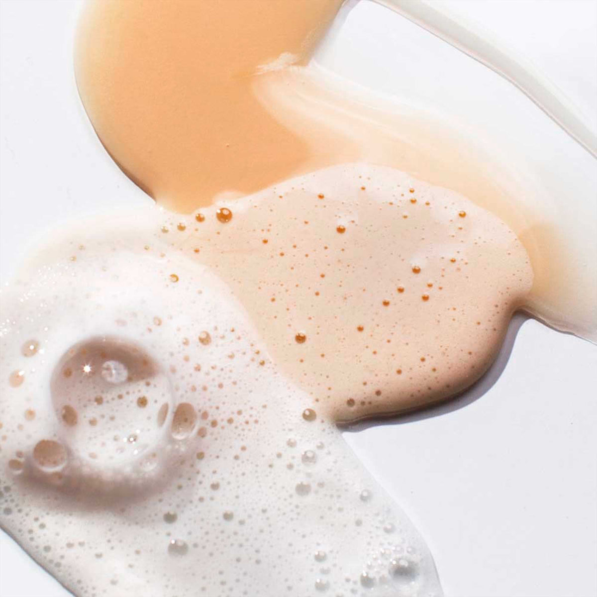 Pureology label closeup featuring Antifade Complex protection details