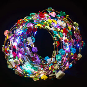 QSJQAMG front view of packaged LED flower crown set showing quantity and style, ideal for events