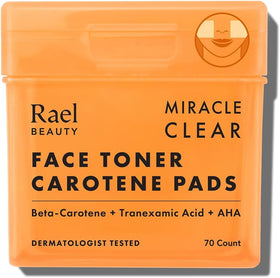 Rael front packaging showing 70-count and dual-textured pads, convenient travel benefit