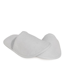Rahzii closed-toe detail showing protective upper and coverage benefit