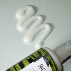 R+Co Labyrinth back label close-up showing ingredients and usage directions benefit