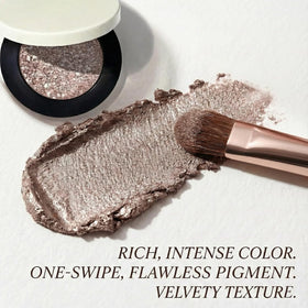 REATIFUL palette open showing metallic shades and versatile looks benefit