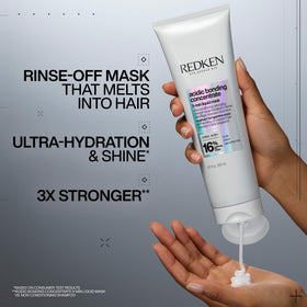Redken liquid mask texture pouring to demonstrate lightweight spread