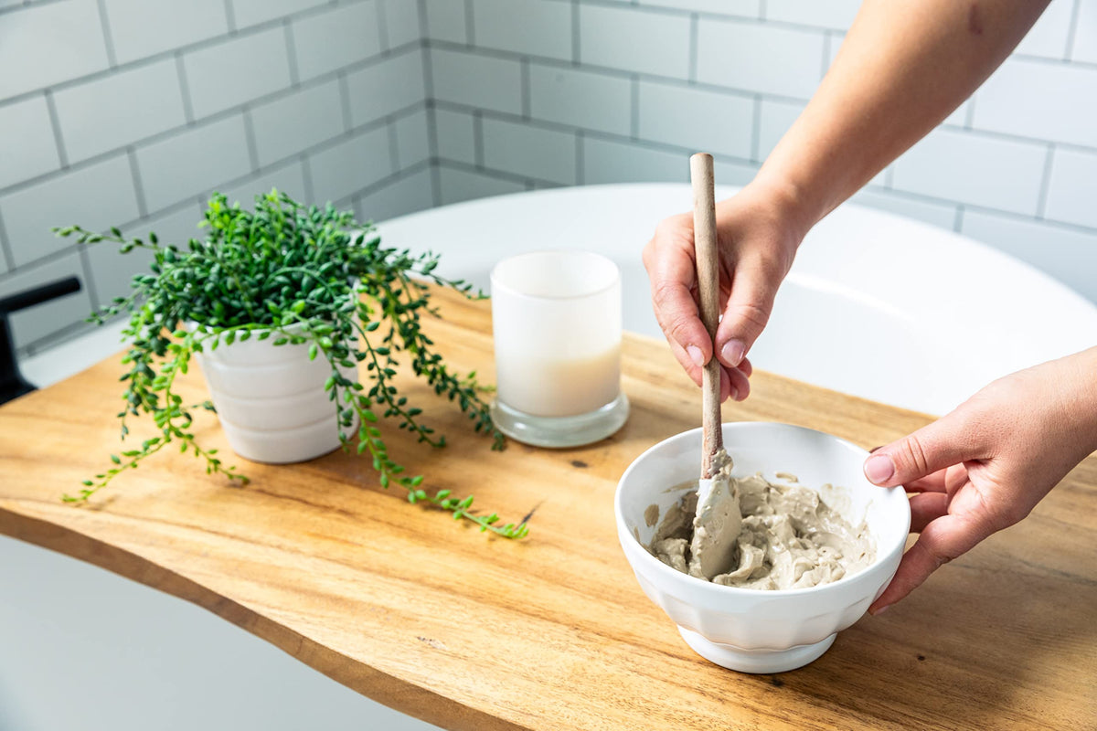 Bowl of Redmond clay mixed with aloe vera, soothing blend for gentle hydration